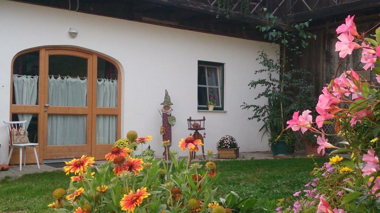 Reiterbauernhof Schoenlehenhof Mank Exterior photo